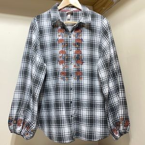 Knox Rose Embroidered Flannel XL